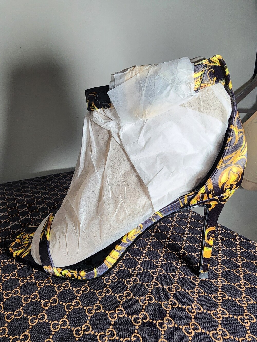 AUTHENTIC Versace Jeans Couture Baroque Heels | Size 6 | Brand New | Dust Bag - Picture 7 of 16